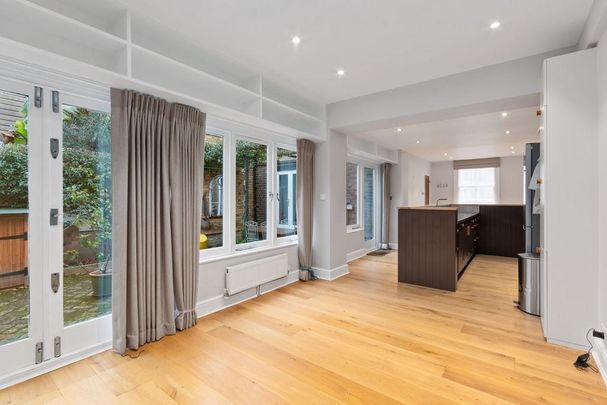 2 bedroom terraced house to rent - Photo 1