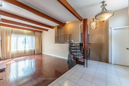 For Lease - 35 Brumwell Street, Toronto, Ontario - Photo 3