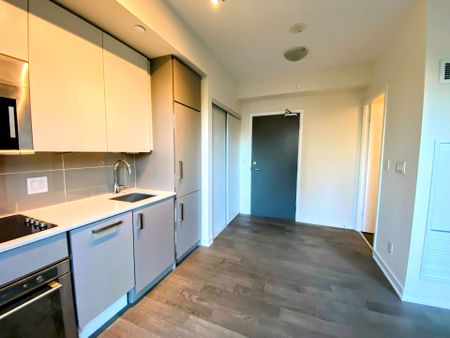 For Lease - 17 Dundonald Street Unit# 406, Toronto, Ontario - Photo 5