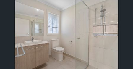 Modern Family Home in Montview Estate with Multiple Living Spaces, Ducted AC & EV Charging - Photo 5