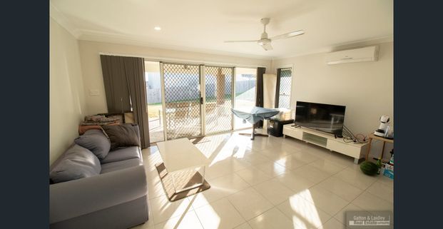 4 BED - 5 BATH - FURNISHED - Photo 1