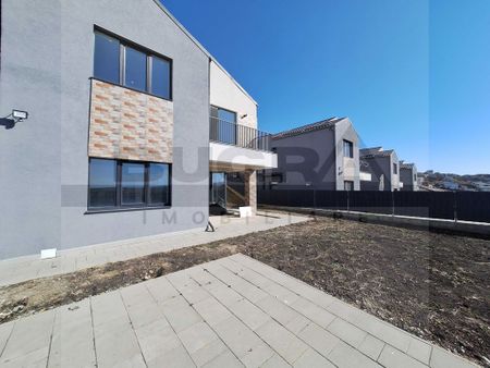 Casa individuala de inchiriat, Dezmir - Fotografie 4