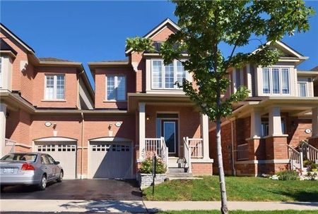 For Lease - 10 Powlesland Street, Ajax, Ontario - Photo 5