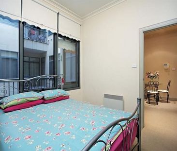 103/406 La Trobe Street, Melbourne - Photo 3