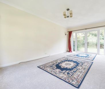 3 bedroom detached house to rent - Photo 3