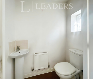 2 bedroom house to rent Adlington Gardens, Bognor Regis, PO21 - Photo 1