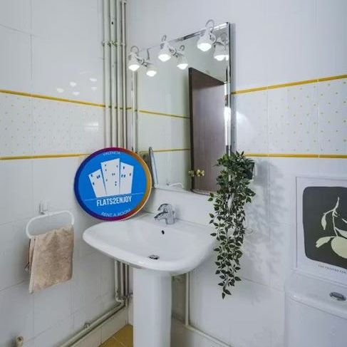 Carrer dAlvaro de Bazan, Valencia, Valencian Community 46010 - Photo 1