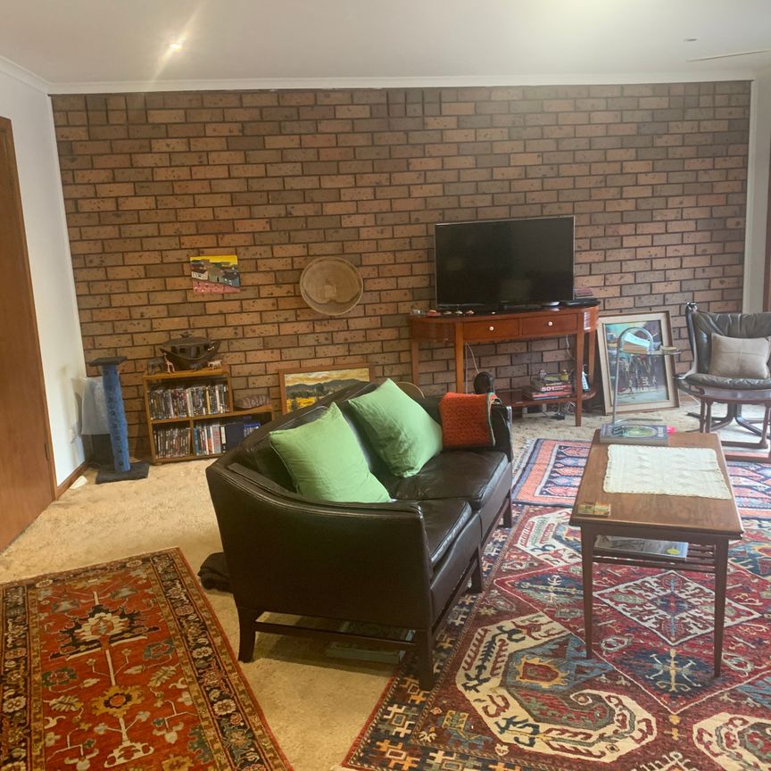 Moonee Ponds - Photo 1