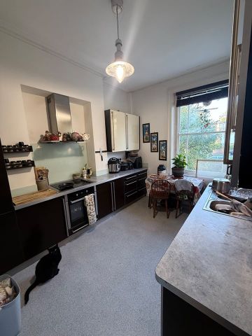 Room in a Shared House, Glenton Road, SE13 - Photo 3