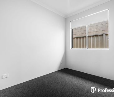 Brand New 4 x 2 Rear Villa - Photo 2