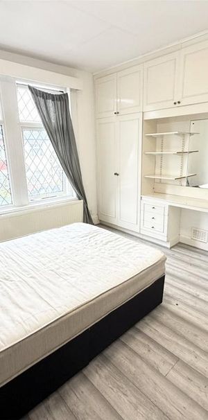 1 bedroom property to rent - Photo 1