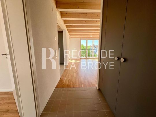 2.5 Zimmer, 64 m², 2. Stock - Photo 1