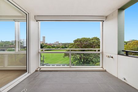 Luxury Apartment at the Exclusive Advanx East - Photo 5