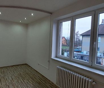 Pronájem bytu 4+1 91 m² - Photo 2