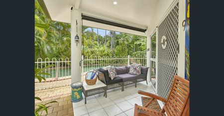 🌴 Dreamy Trinity Beach Retreat for Rent! 🌊 - Photo 5