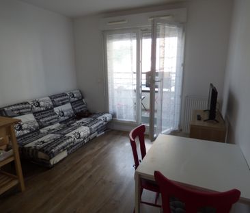 Location Appartement 1 pièce 19m² MAROMME 76150 - Photo 1