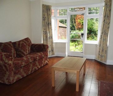 6 bedroom semi-detached house to rent - Photo 1