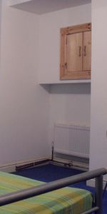 4 bedroom house to rent - Photo 3