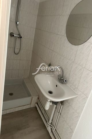 Location Appartement 1 pièce 20m² SALERNES 83690 - Photo 3