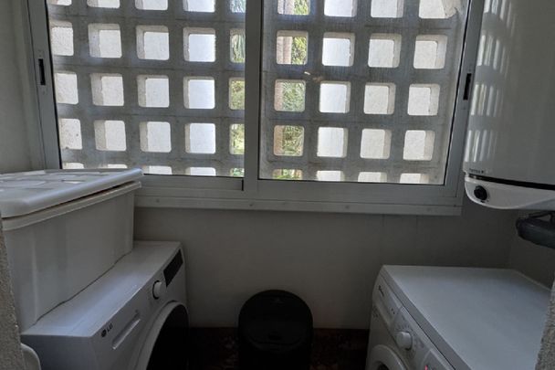 3 Bedroom Apartment For Rent in Marbella, Málaga - Photo 1