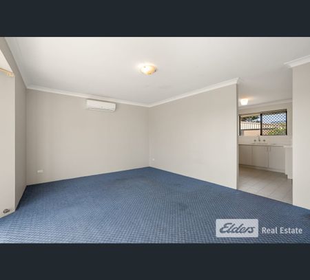 6 Kopai Crescent, Waikiki, WA 6169 - Photo 2