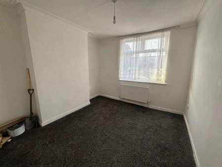 Chisholm Street, Manchester, M11 - Photo 3