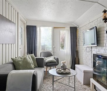 Dyarnevägen, Bålsta - Photo 1