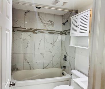 For Lease - 8 Montrose Place, Brampton, Ontario - Photo 6