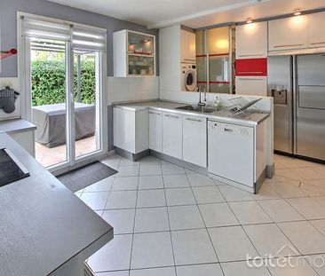 Location Maison 7 pièces 190m² CHEVREUSE 78460 - Photo 1
