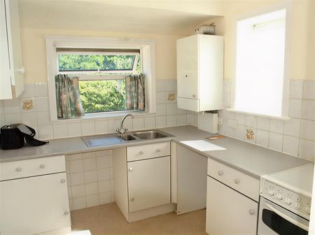 2 Bedroom Apartment - First Floor - Photo 3