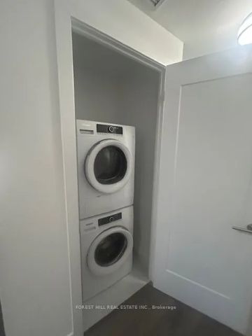 575 Bloor Street E #3501 - Photo 2