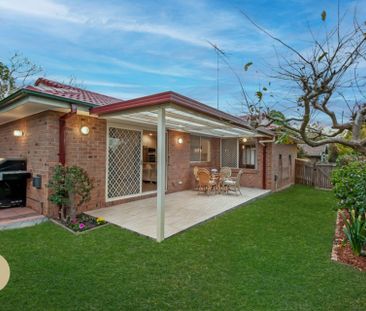 Modern, Private 3-Bedroom Home with Outdoor Entertaining in Prime P... - Photo 4