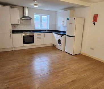 Chapel Street, Woking, GU21 - Photo 4