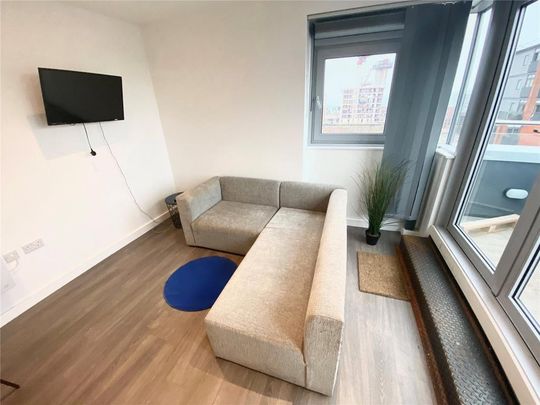 1 bedroom flat to rent - Photo 1