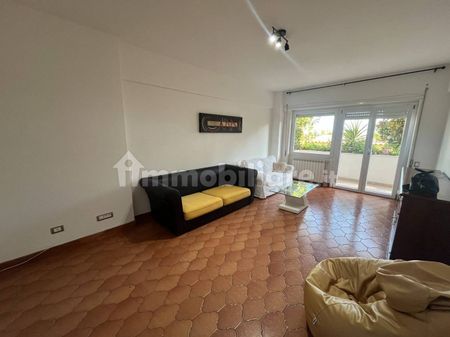 Trilocale via delle Colonie, Centro, Santa Marinella - Photo 2
