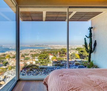 Villa • Marseille 8ème - Photo 1