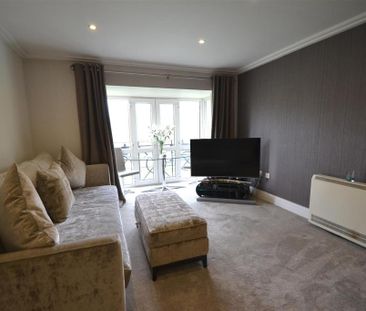 2 bedroom maisonette to rent - Photo 4