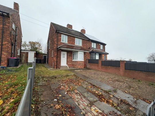 3 bed Semi-Detached - To Let - Photo 1