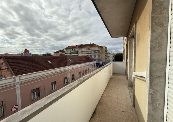 Apartamento T5 em Lisboa