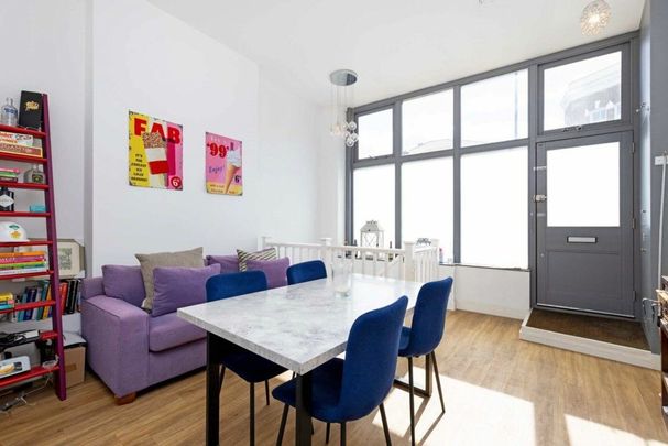 Salisbury Pavement, Fulham, SW6 - Photo 1