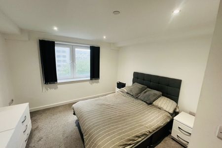 Wheatley Court - Photo 4