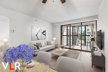 Condo in Downtown Vancouver, BC - Photo 3