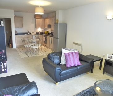 High Street, Southampton - Photo 2