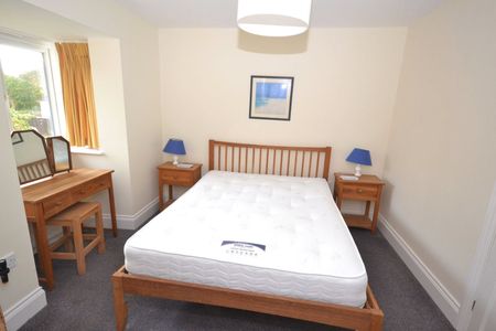 Meadow Road, Budleigh Salterton, Devon, EX9 - Photo 3