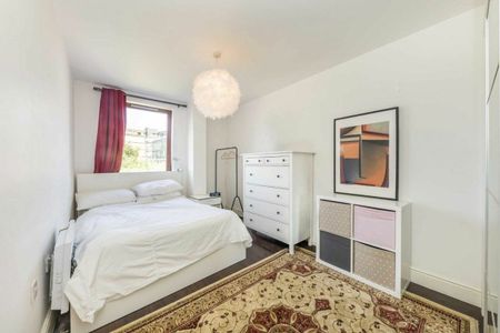 Adler Street, Aldgate, E1 - Photo 4