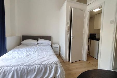 Studio to rent - Photo 2