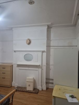 Room in a Shared Flat, High Road Leytonstone, E15 - Photo 1