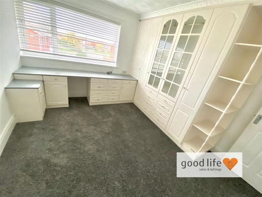 4 bedroom terraced house to rent - Photo 1