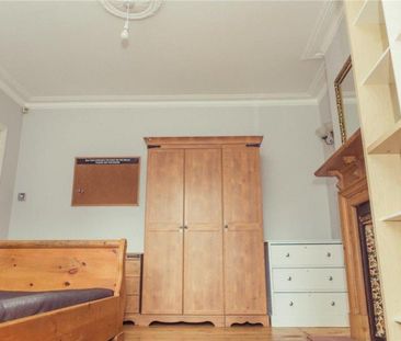 5 bedroom semi-detached house to rent - Photo 4