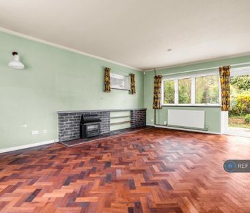 4 bedroom detached house to rent - Photo 6